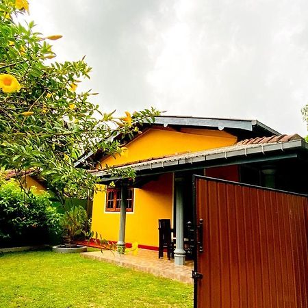 Sithija Villa Hikkaduwa Esterno foto